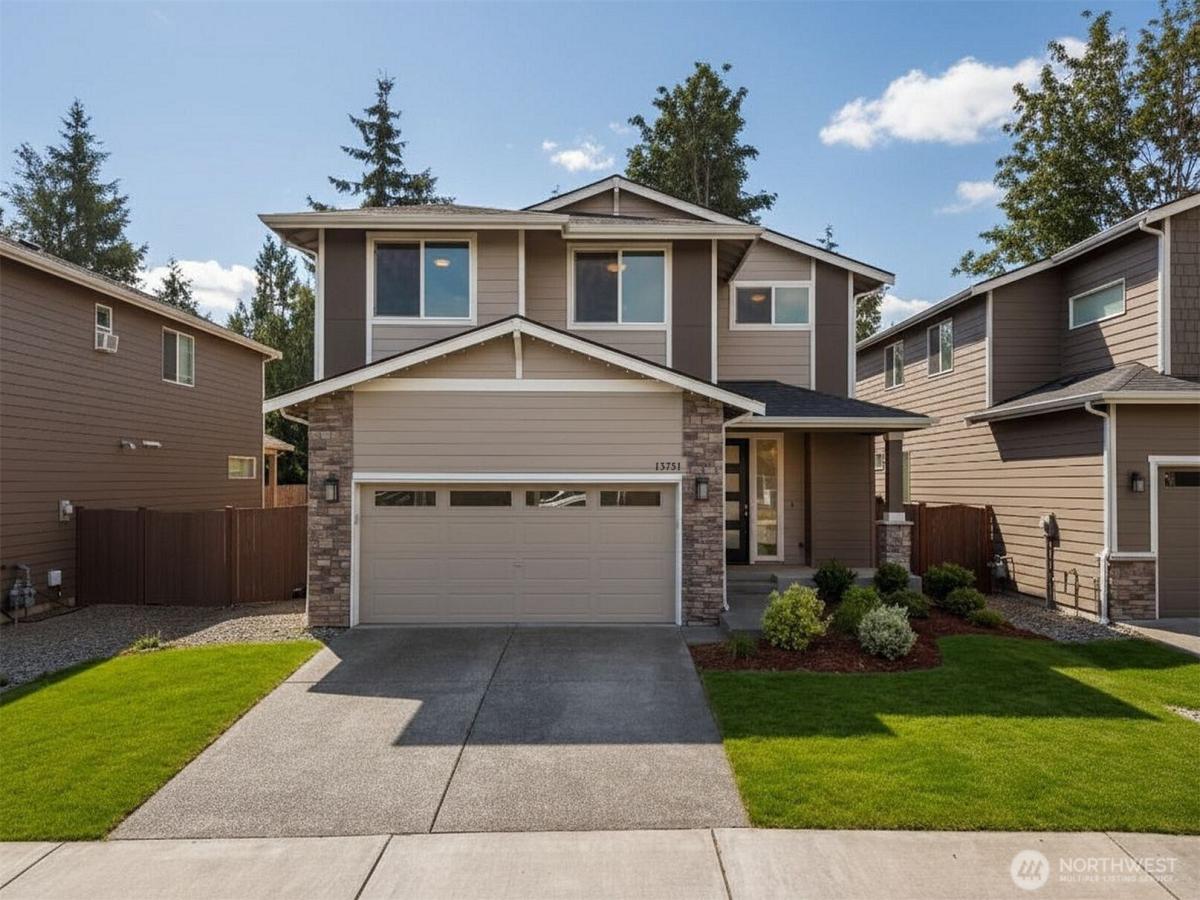 MLS #NWM2565494 image #0