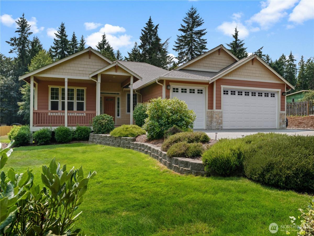 MLS #NWM2565521 image #0