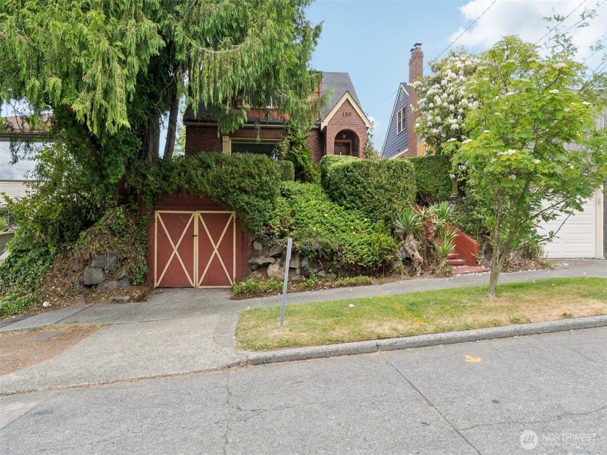 MLS #NWM2565545 image #0