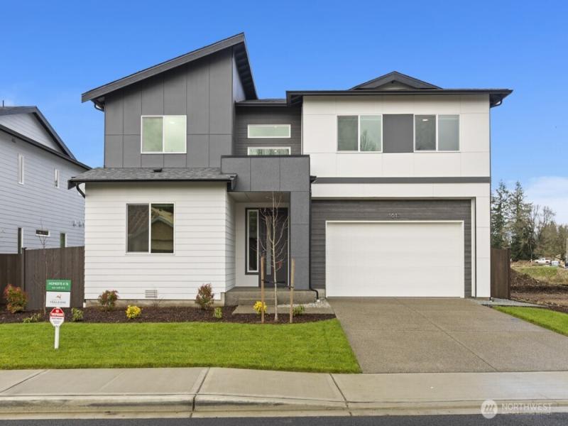 MLS #NWM2565736 image #0