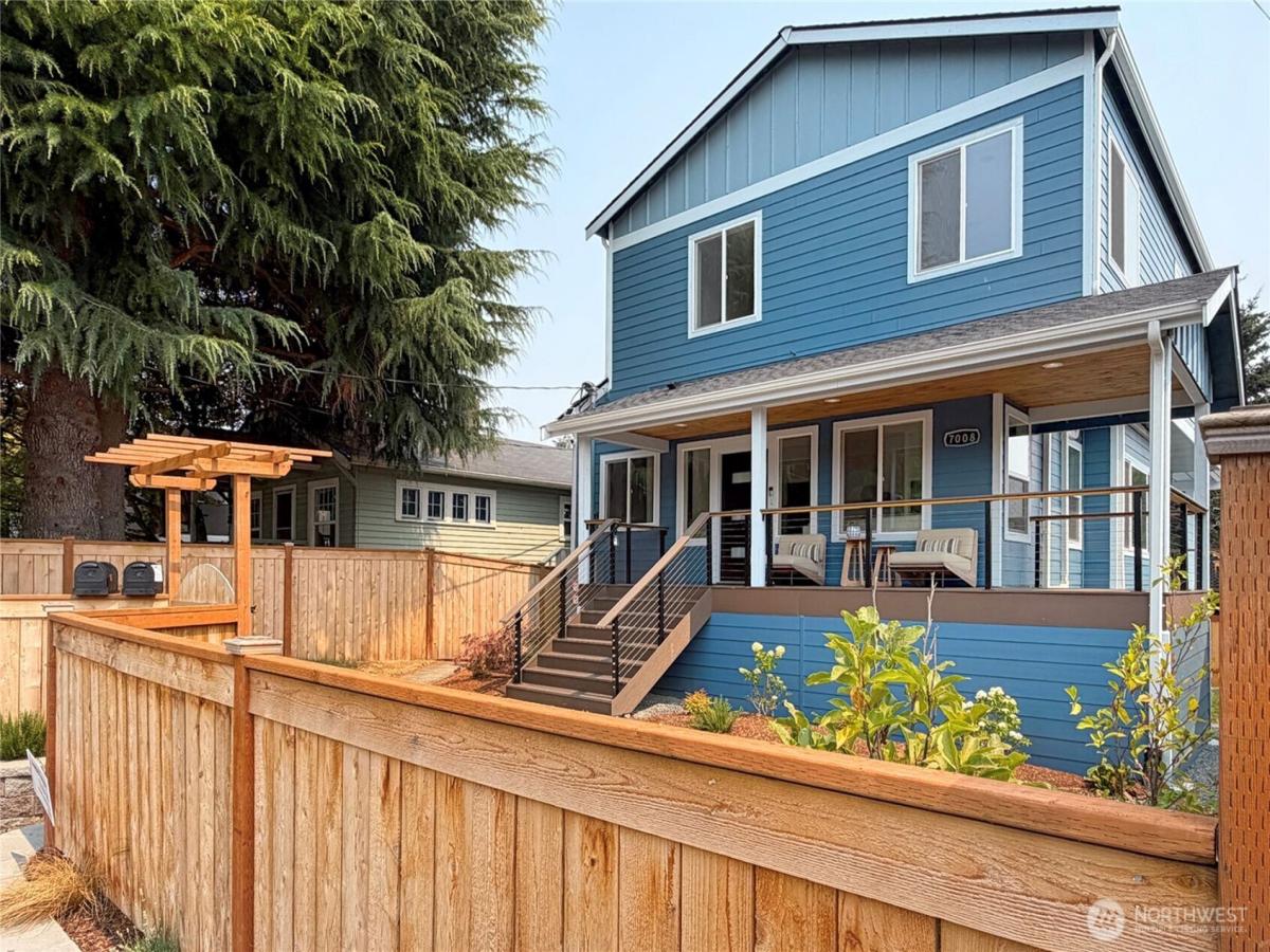 MLS #NWM2565775 image #0