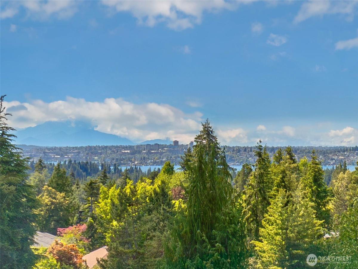 MLS #NWM2565911 image #0