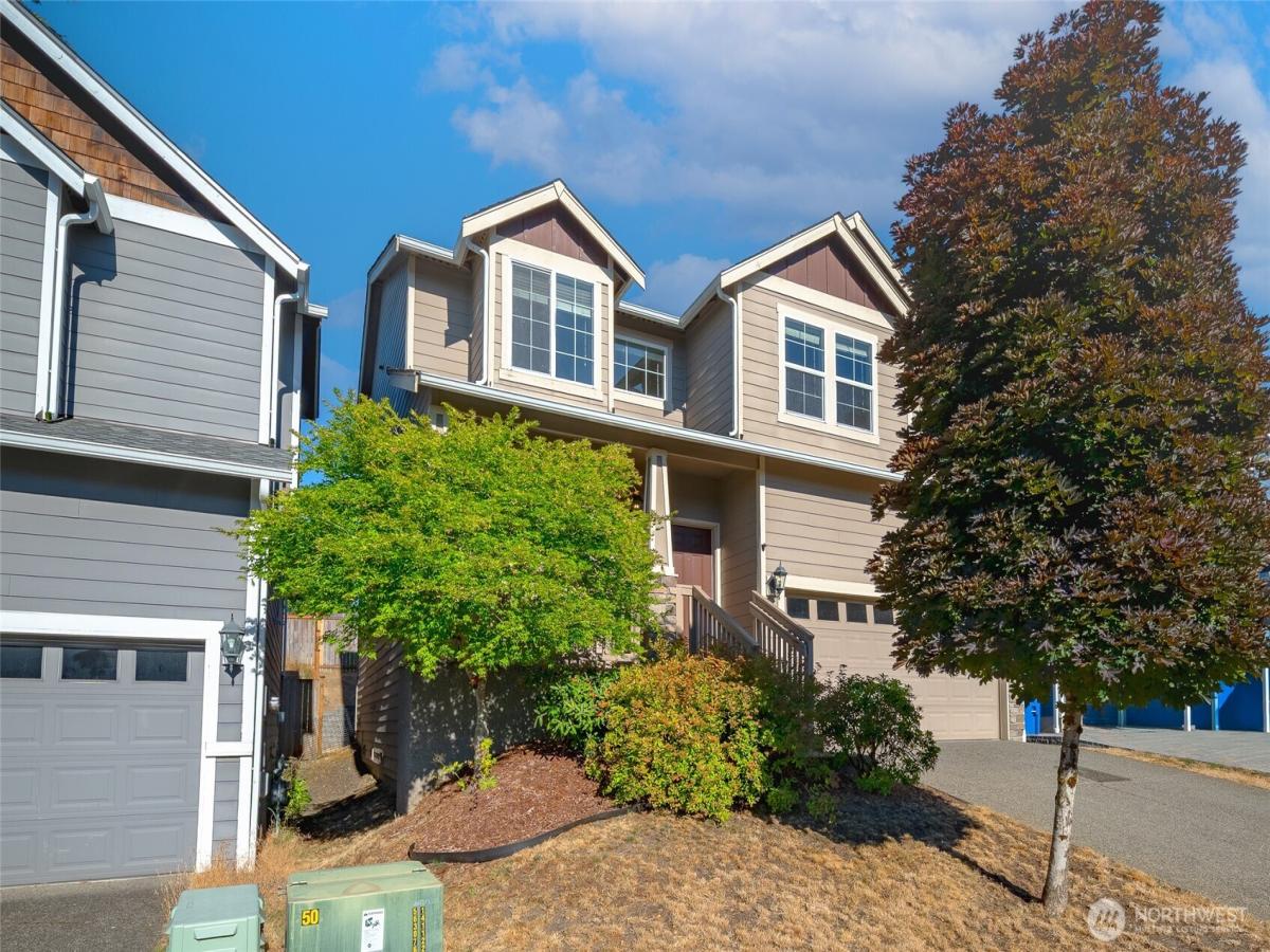 MLS #NWM2566242 image #0