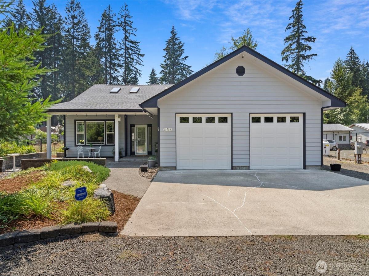 MLS #NWM2566630 image #0