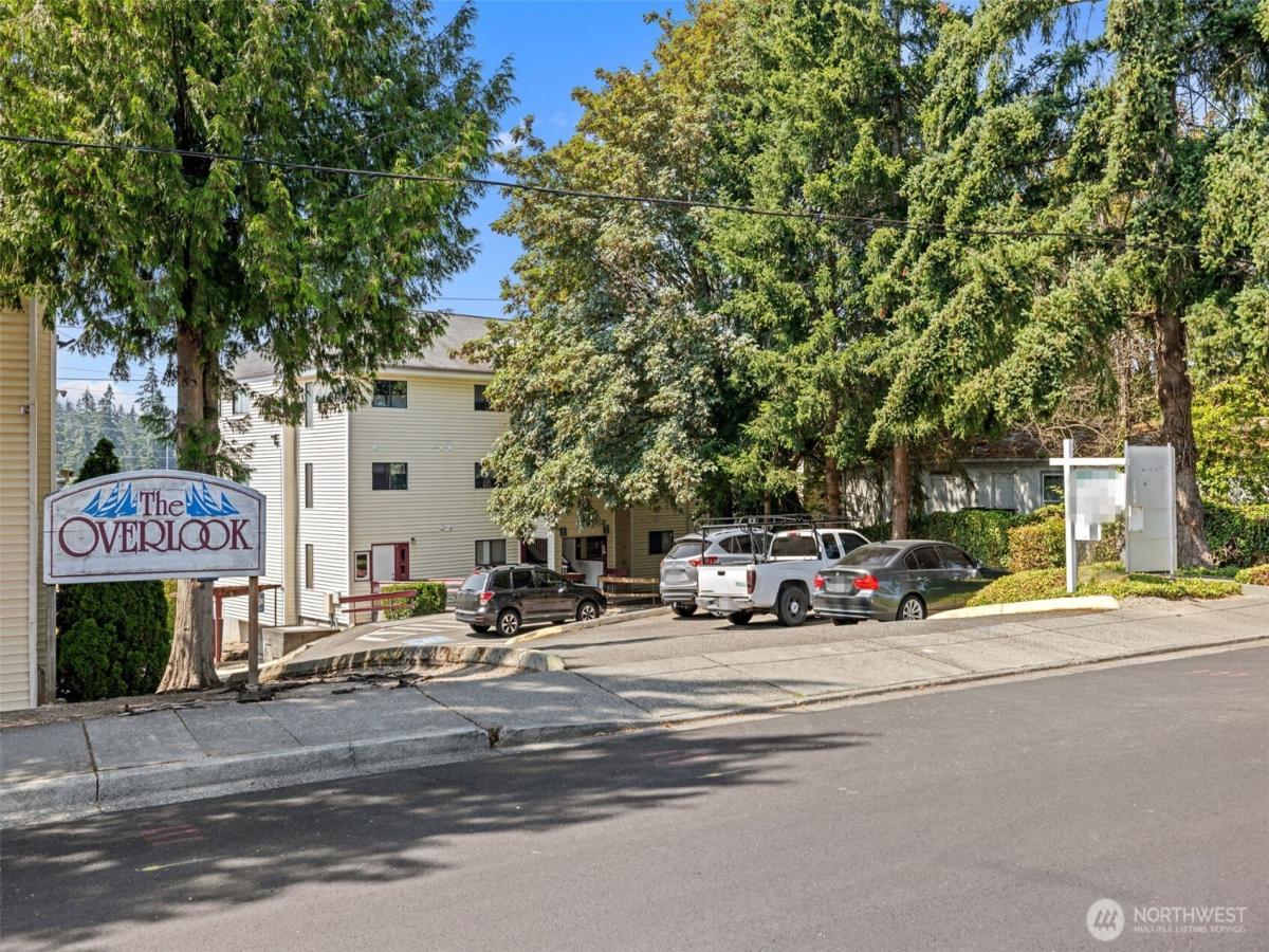 MLS #NWM2566704 image #0