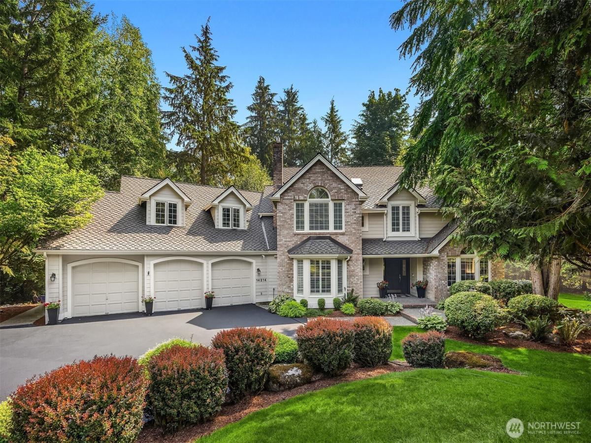 MLS #NWM2566757 image #0