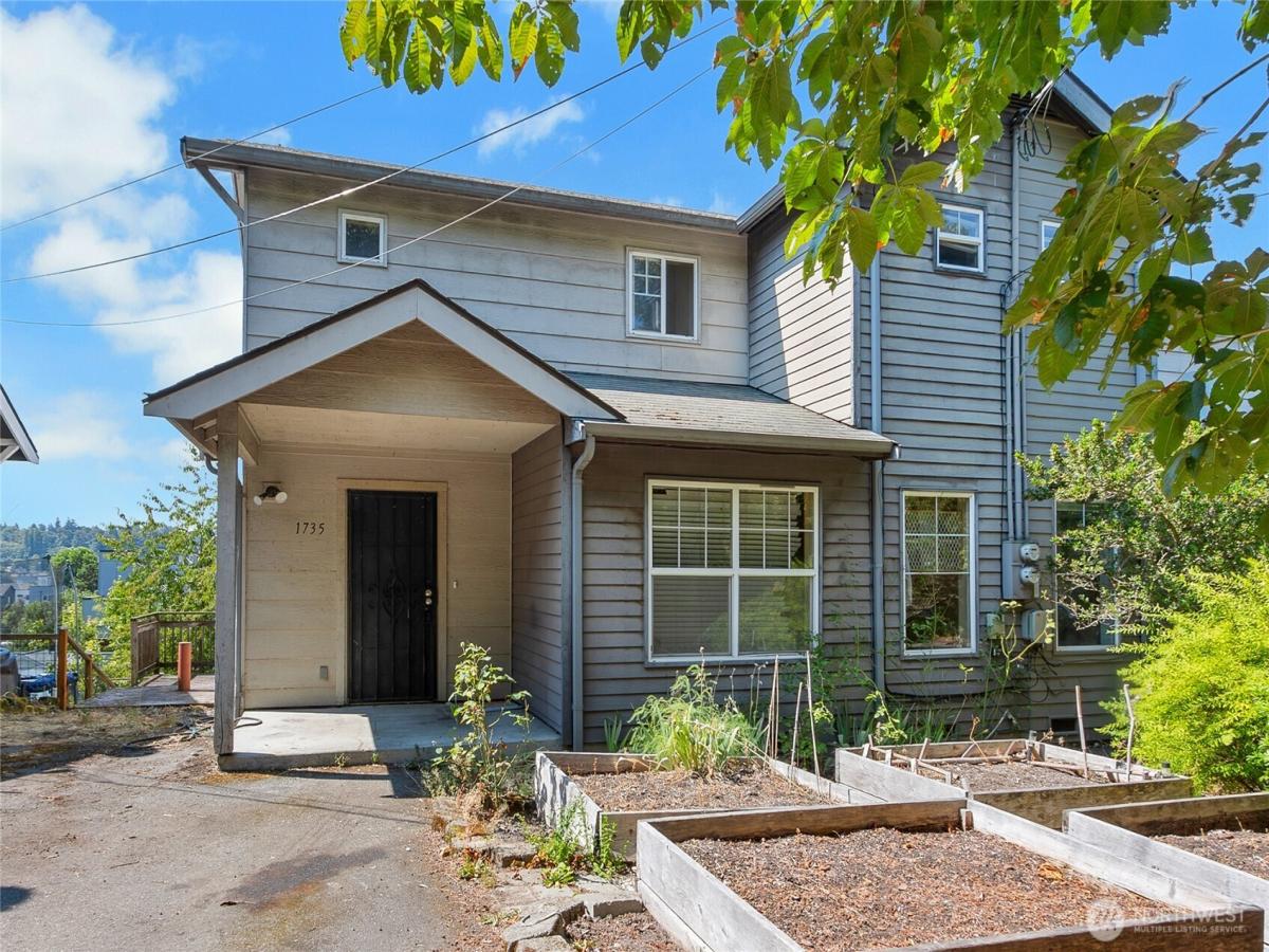MLS #NWM2566972 image #0