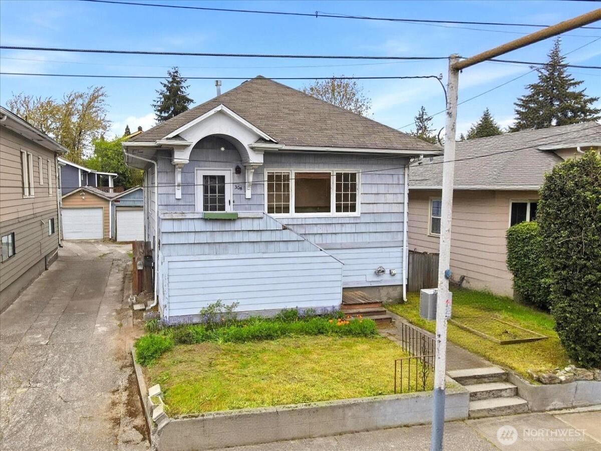 MLS #NWM2567517 image #0