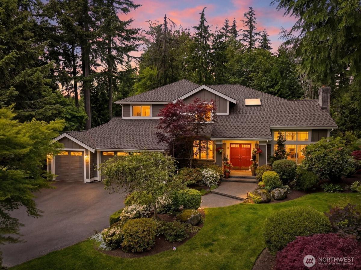 MLS #NWM2567742 image #0