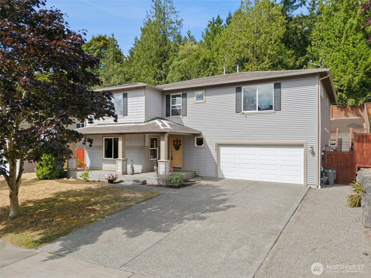 MLS #NWM2567788 image #0