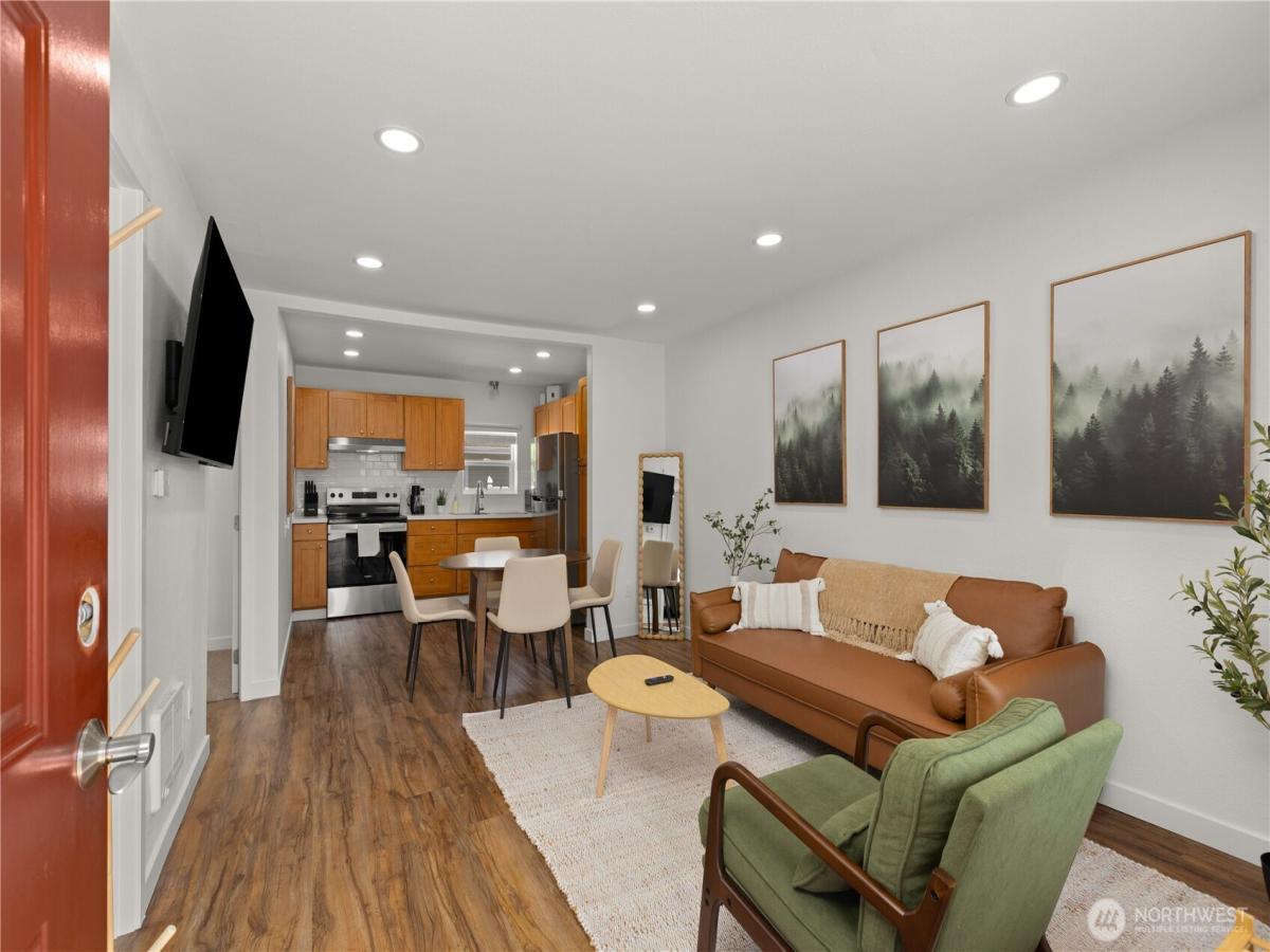 MLS #NWM2567797 image #0