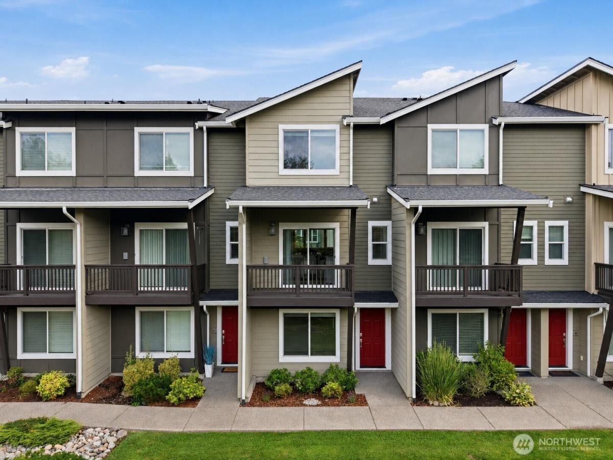 MLS #NWM2568018 image #0