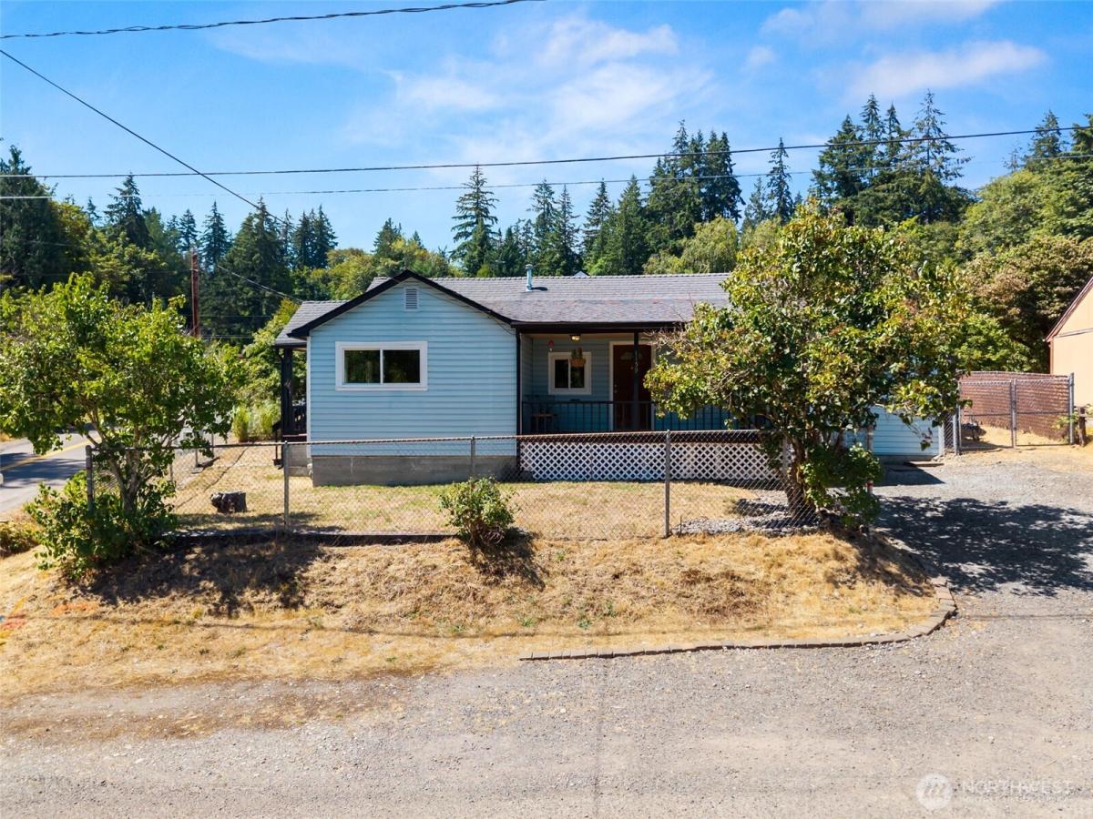 MLS #NWM2568174 image #0