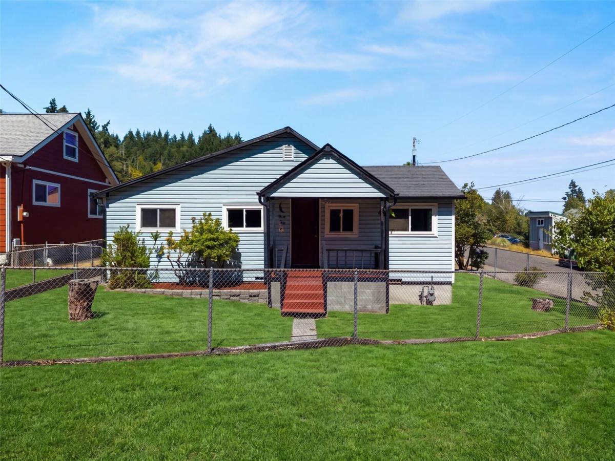 MLS #NWM2568174 image #0
