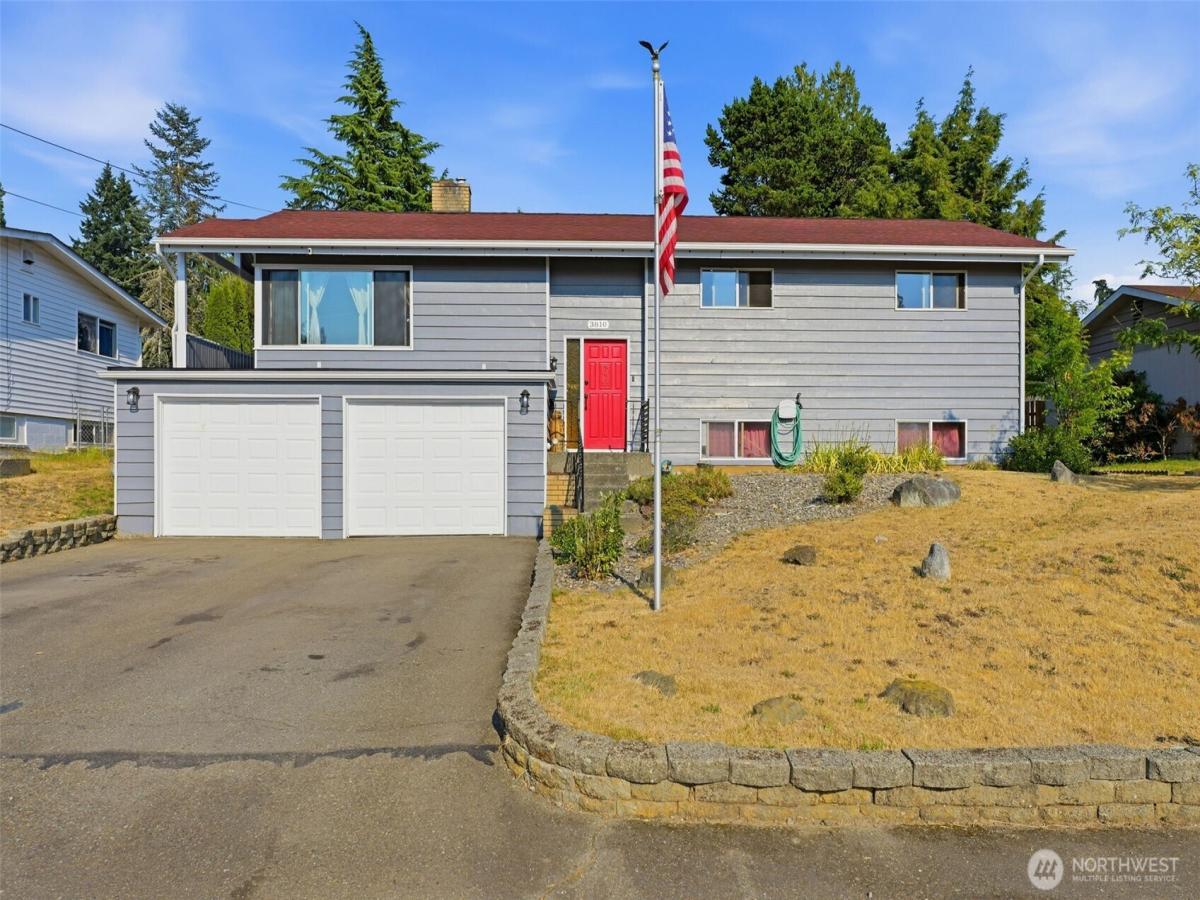 MLS #NWM2568225 image #0