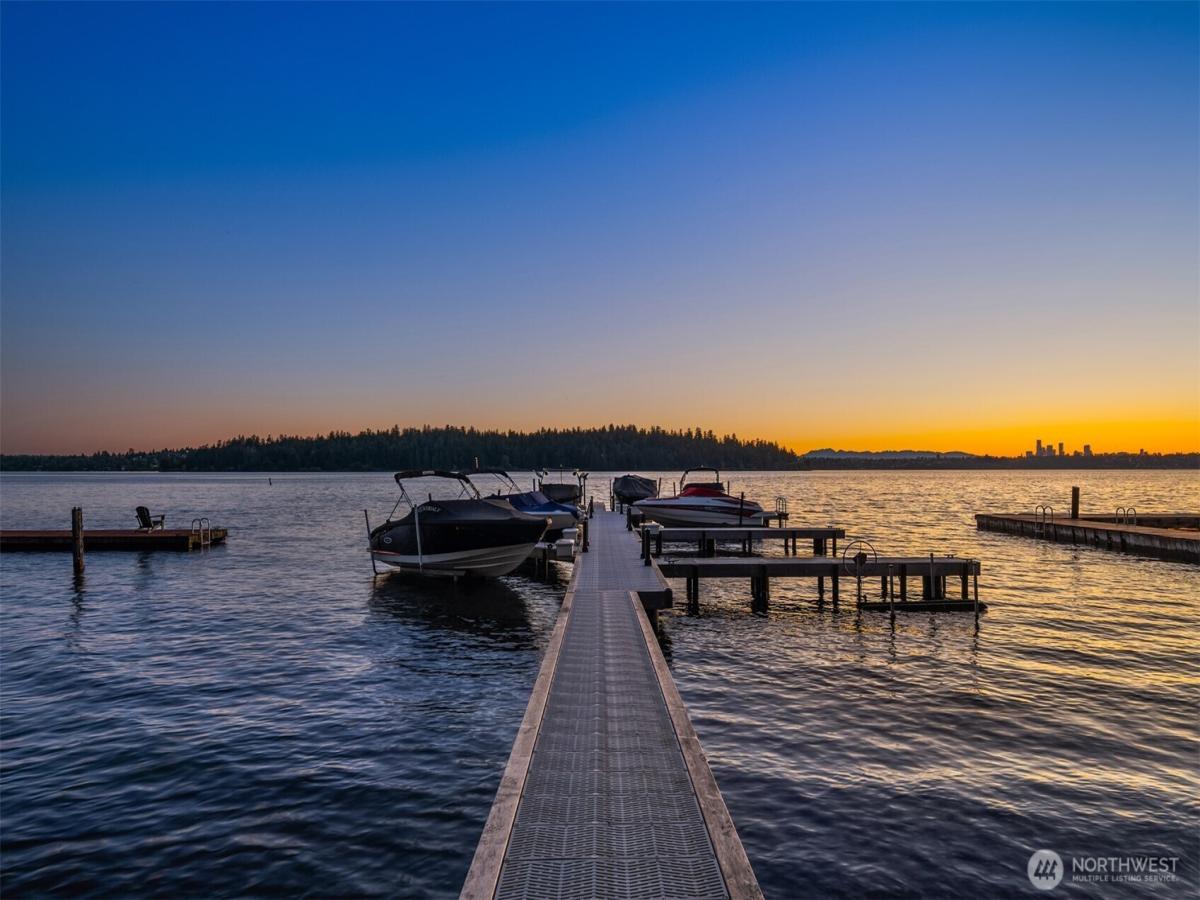 MLS #NWM2568232 image #0