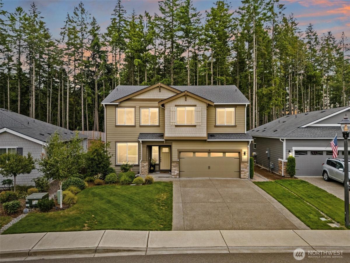 MLS #NWM2568376 image #0