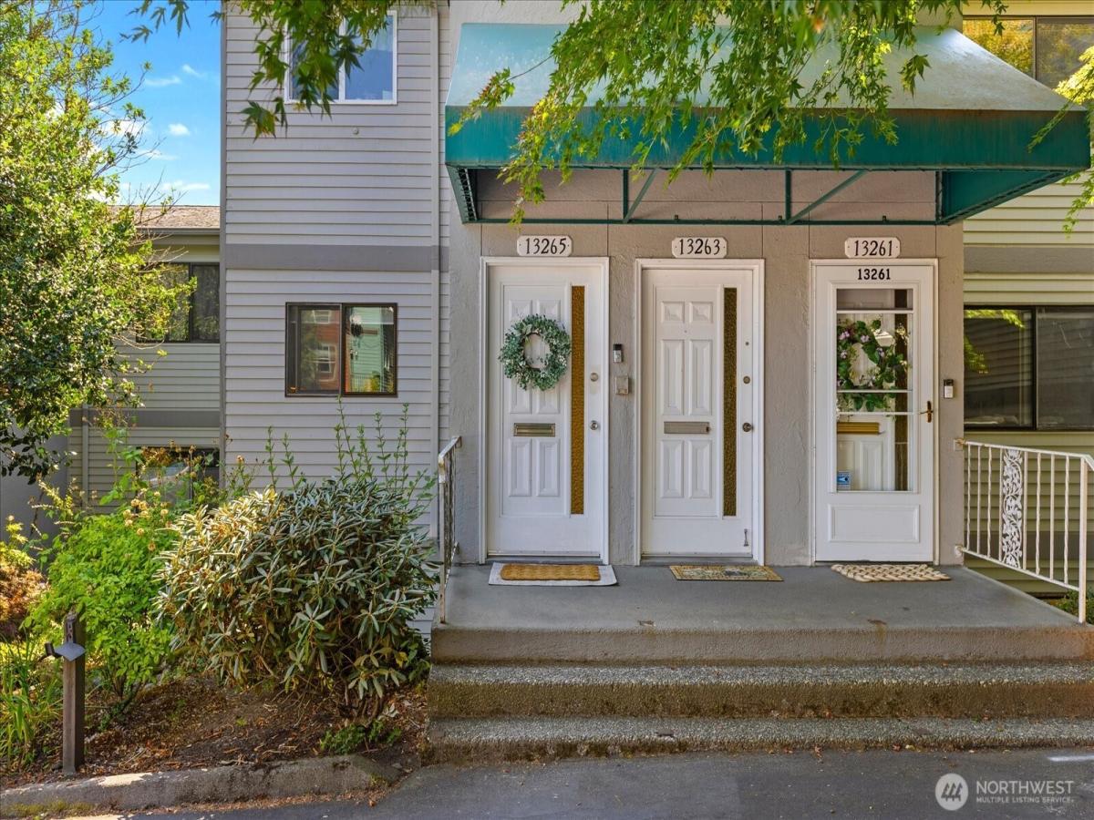 MLS #NWM2568520 image #0