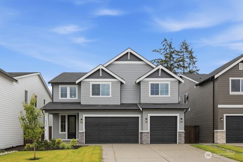 MLS #NWM2568592 image #0