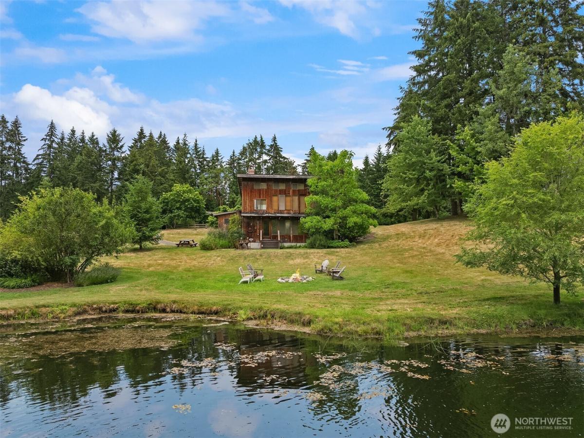 MLS #NWM2568663 image #0