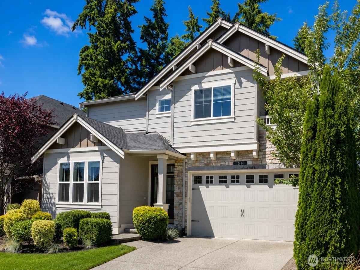 MLS #NWM2568665 image #0