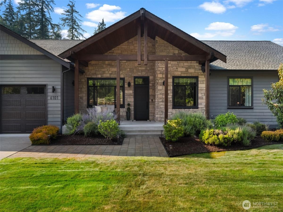 MLS #NWM2568685 image #0