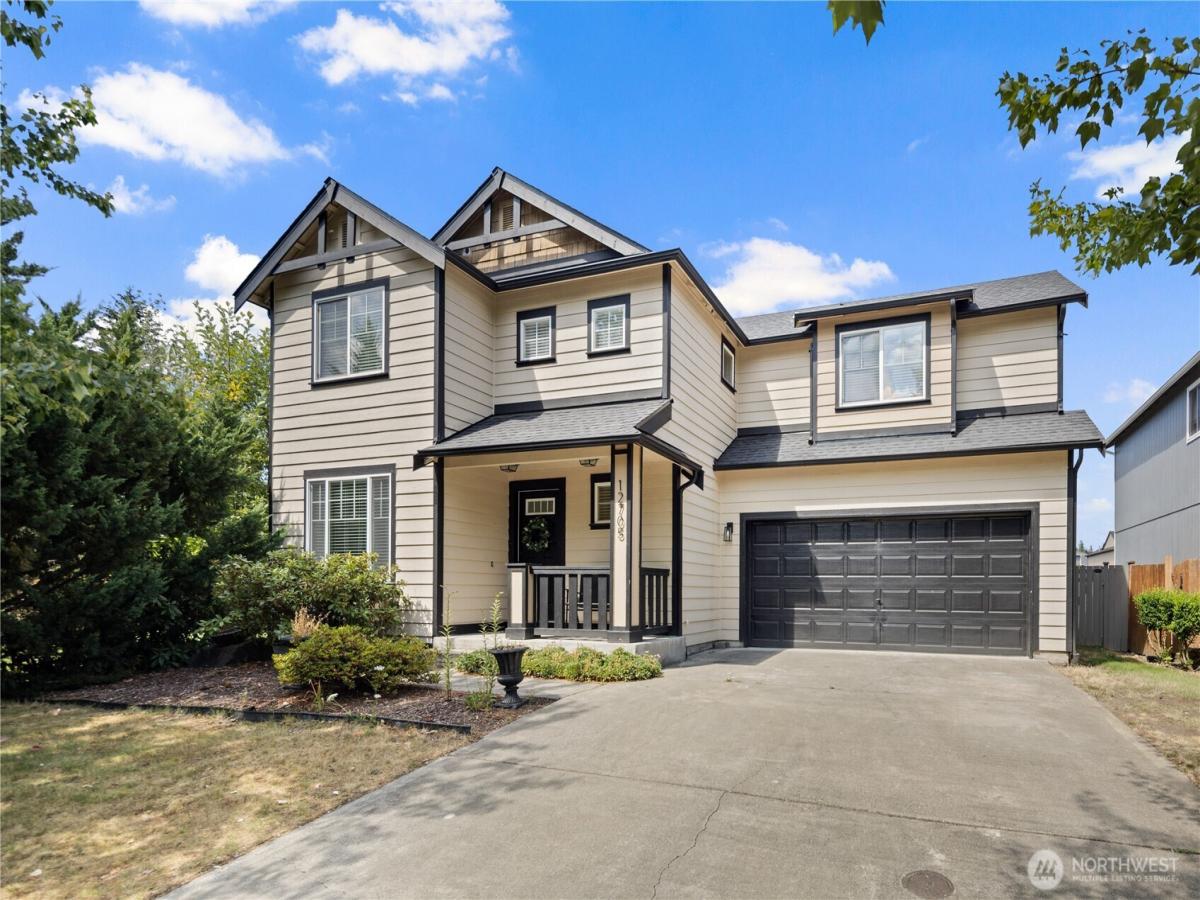 MLS #NWM2568864 image #0