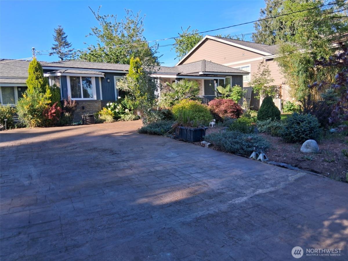 MLS #NWM2568898 image #0