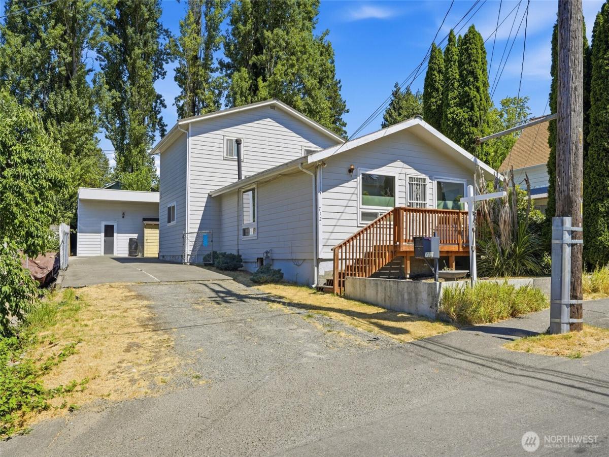 MLS #NWM2569078 image #0