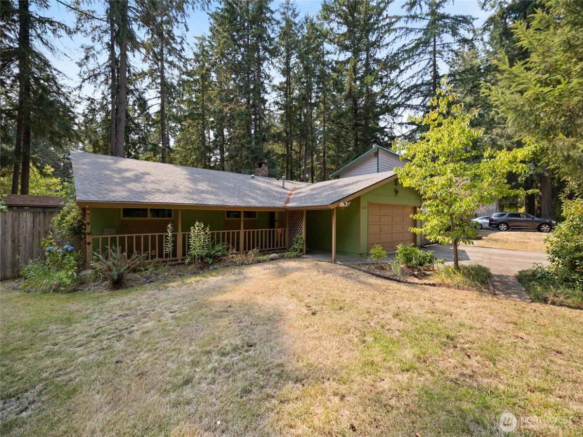 MLS #NWM2569403 image #0