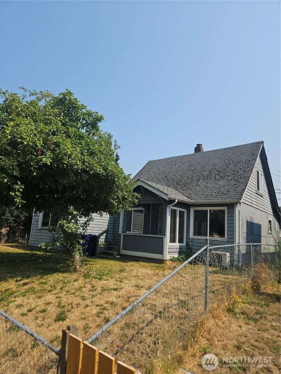 MLS #NWM2569436 image #0