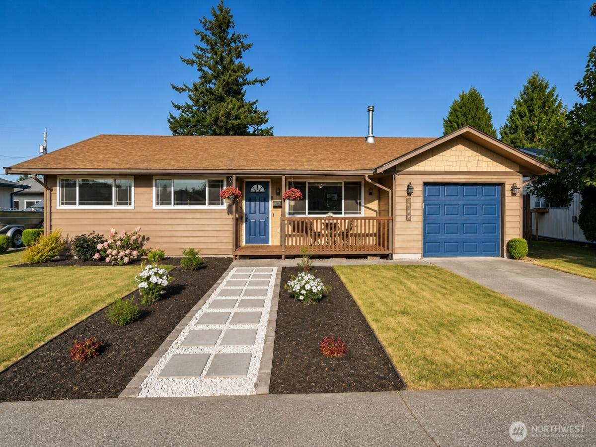 MLS #NWM2569535 image #0