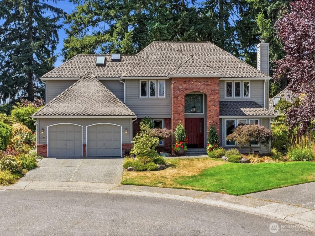 MLS #NWM2569725 image #0