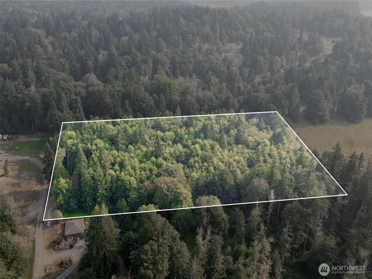 MLS #NWM2570135 image #0