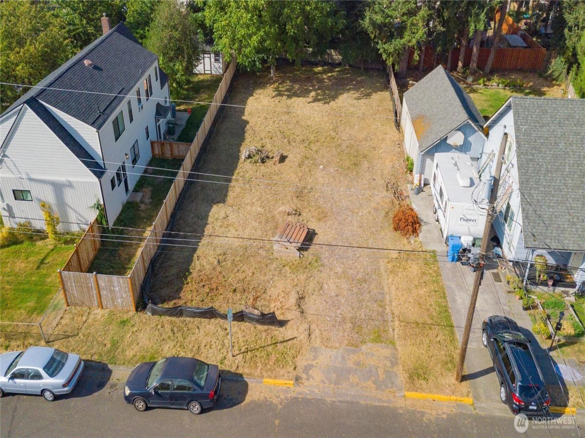 MLS #NWM2571087 image #0