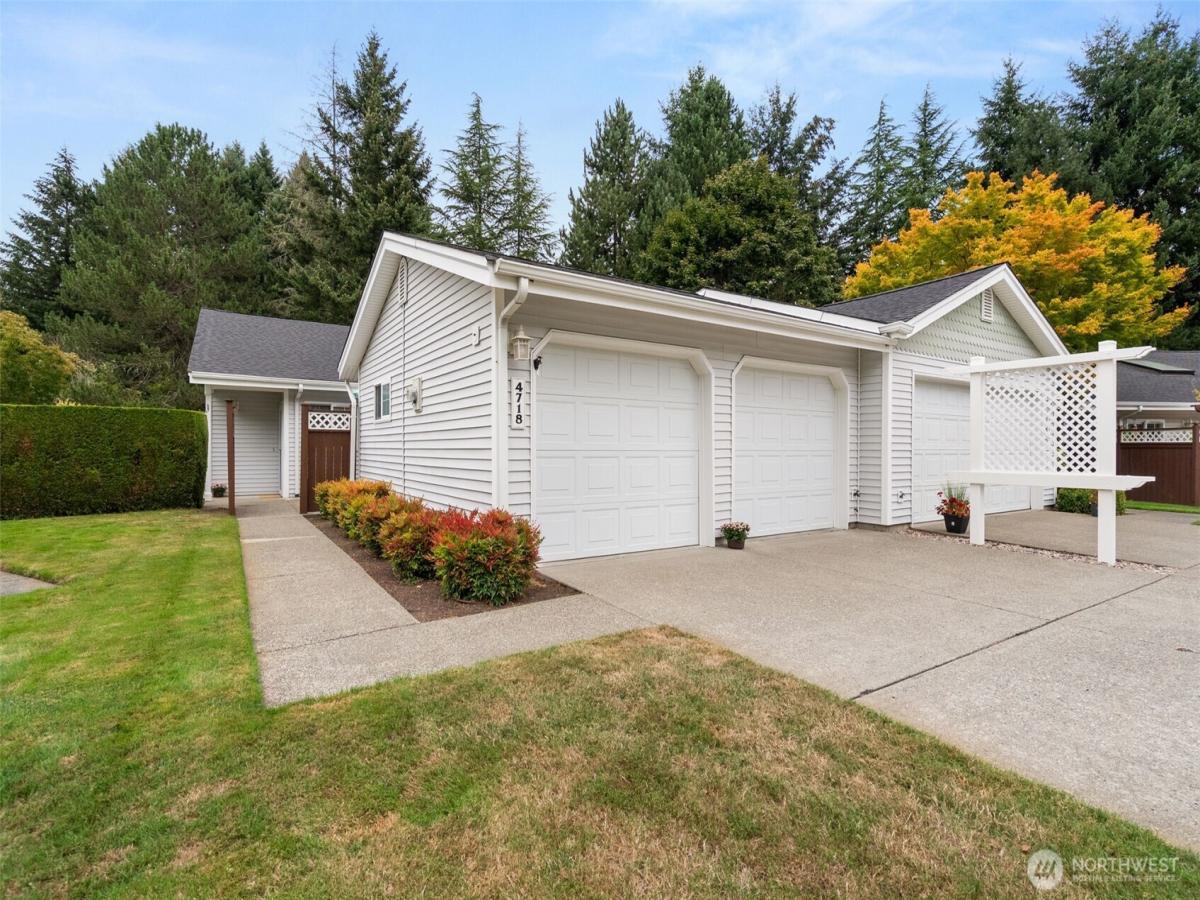 MLS #NWM2571828 image #0
