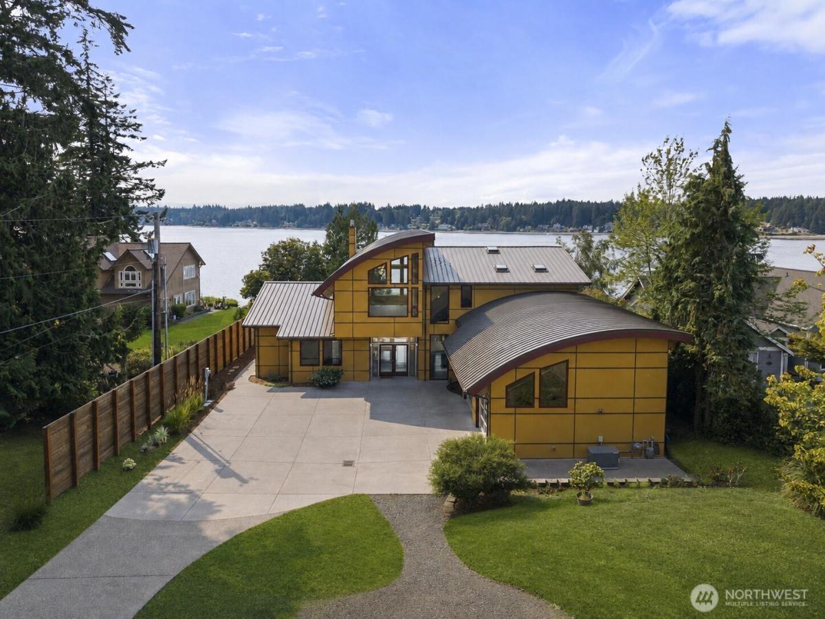 MLS #NWM2572526 image #0