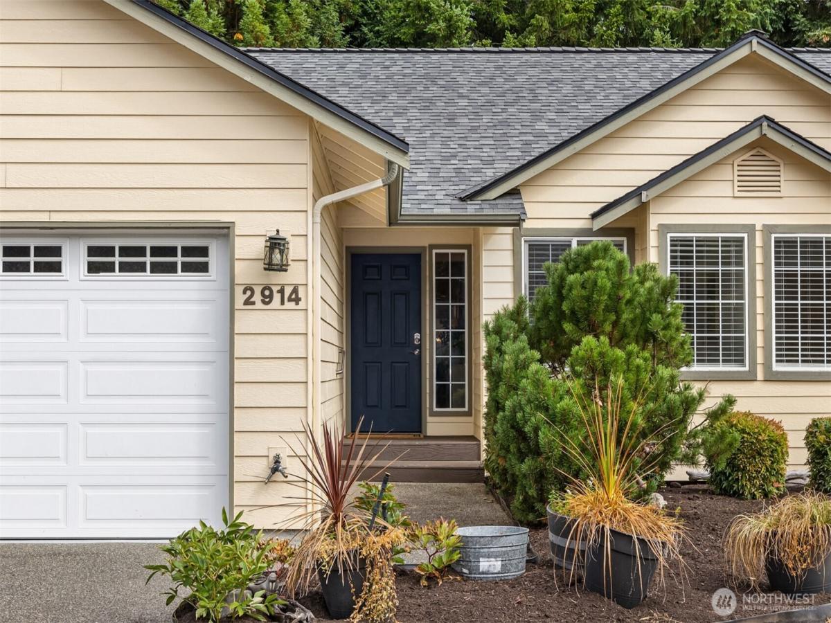 MLS #NWM2572666 image #0