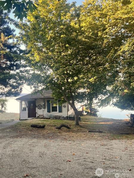 MLS #NWM2572709 image #0