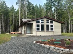 MLS #NWM2572755 image #0