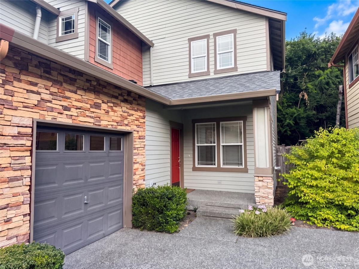 MLS #NWM2572849 image #0