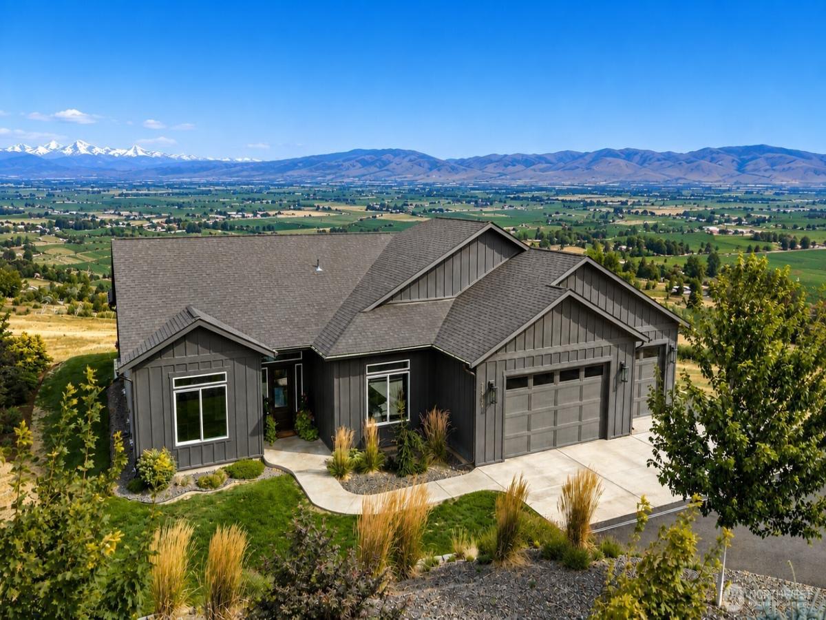 MLS #NWM2572889 image #0