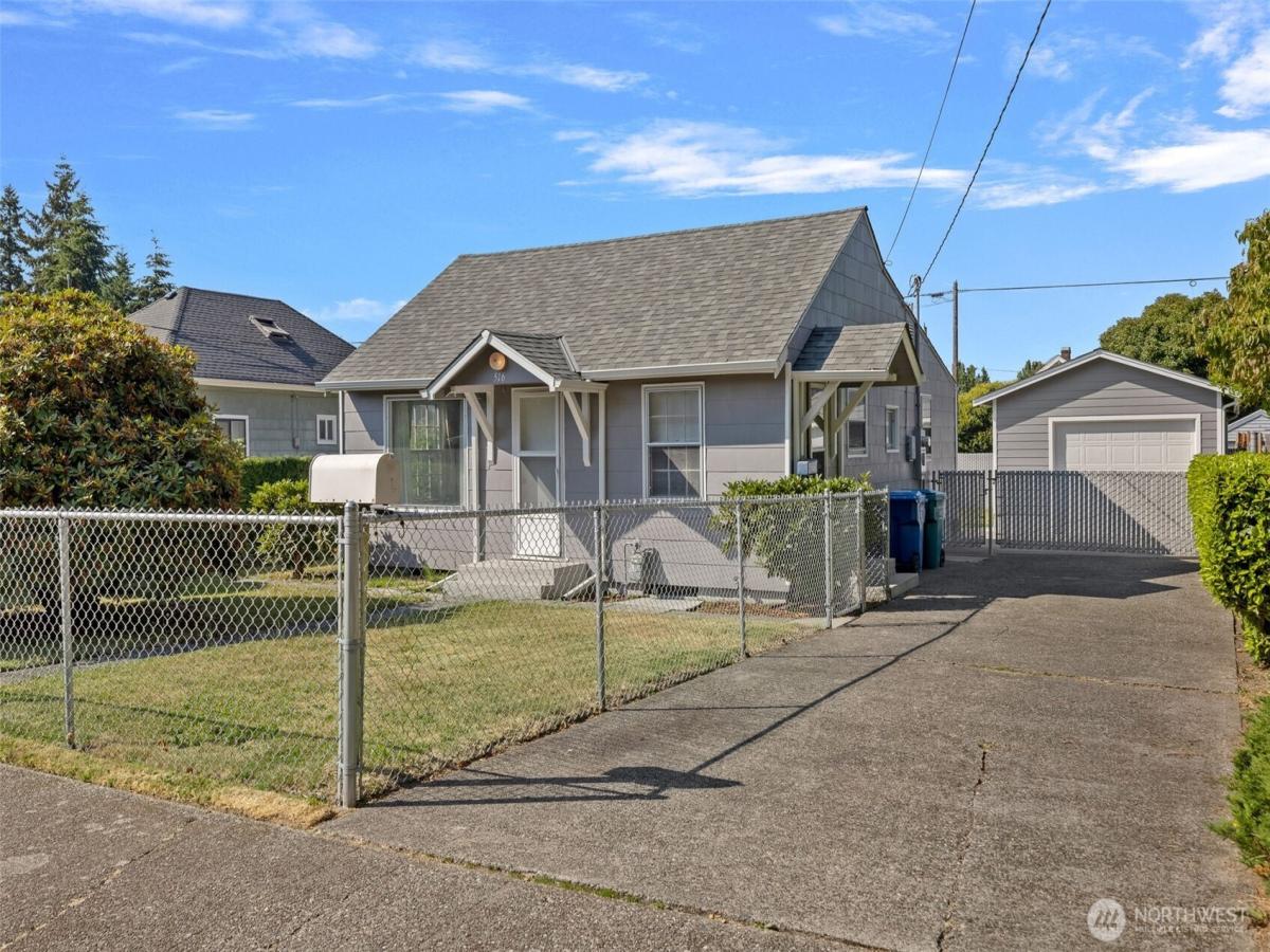 MLS #NWM2573004 image #0