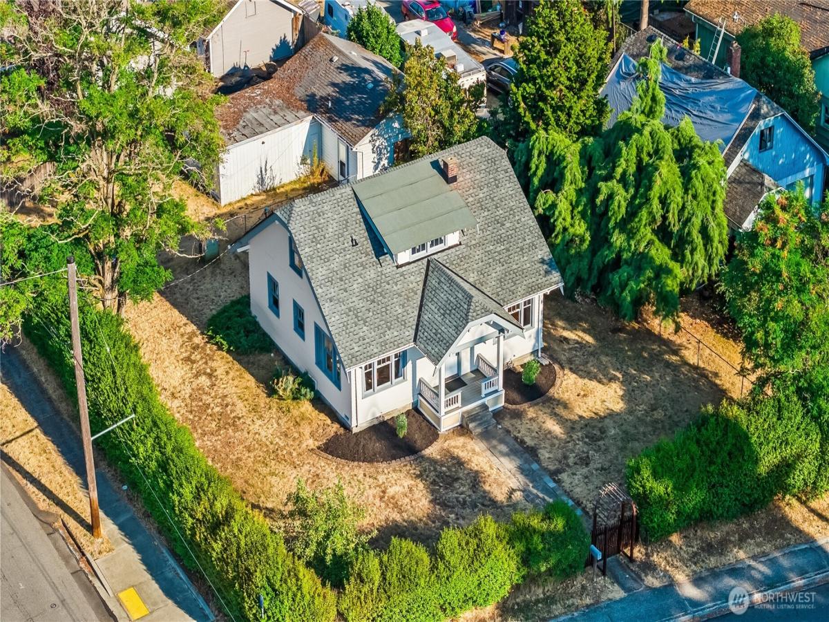 MLS #NWM2573244 image #0