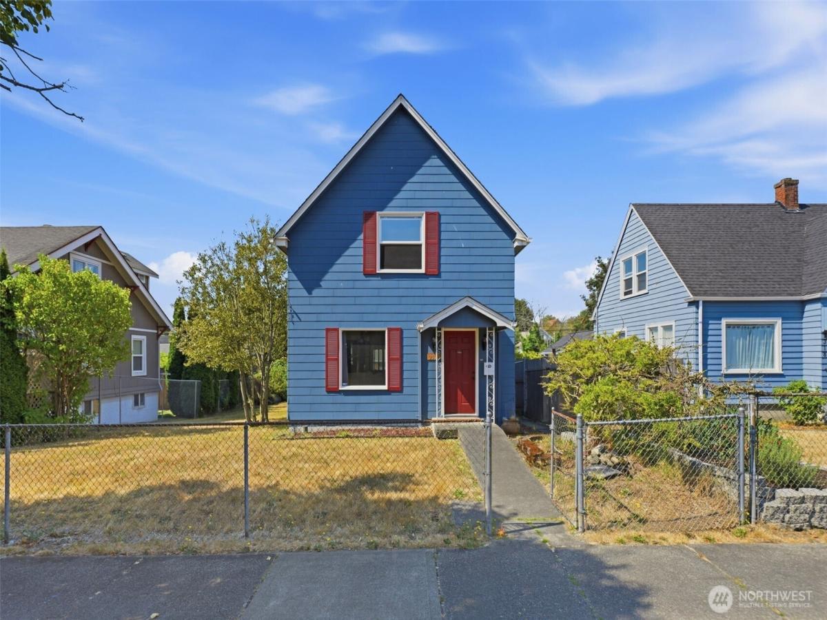 MLS #NWM2573701 image #0