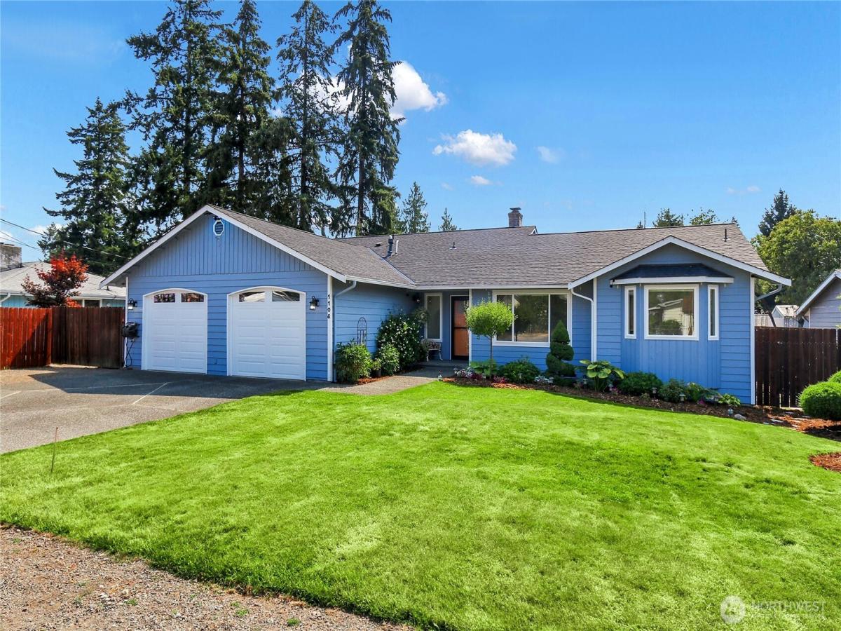 MLS #NWM2573937 image #0