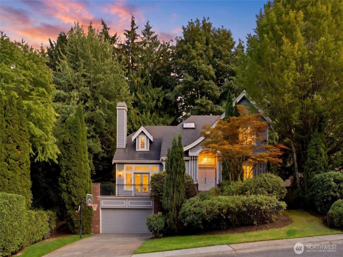 MLS #NWM2573976 image #0