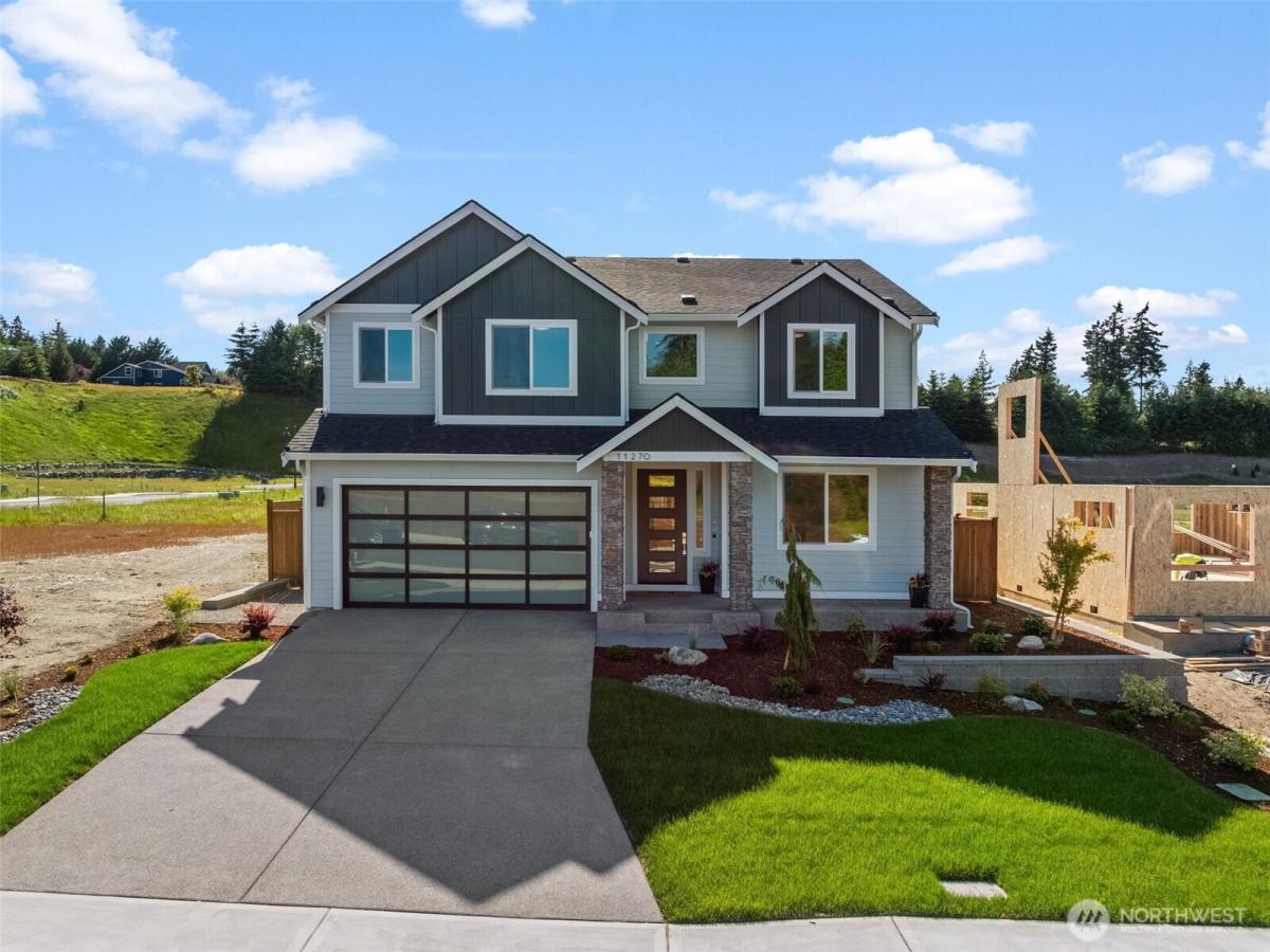 MLS #NWM2574387 image #0