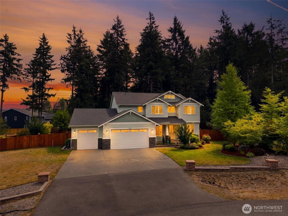 MLS #NWM2574709 image #0