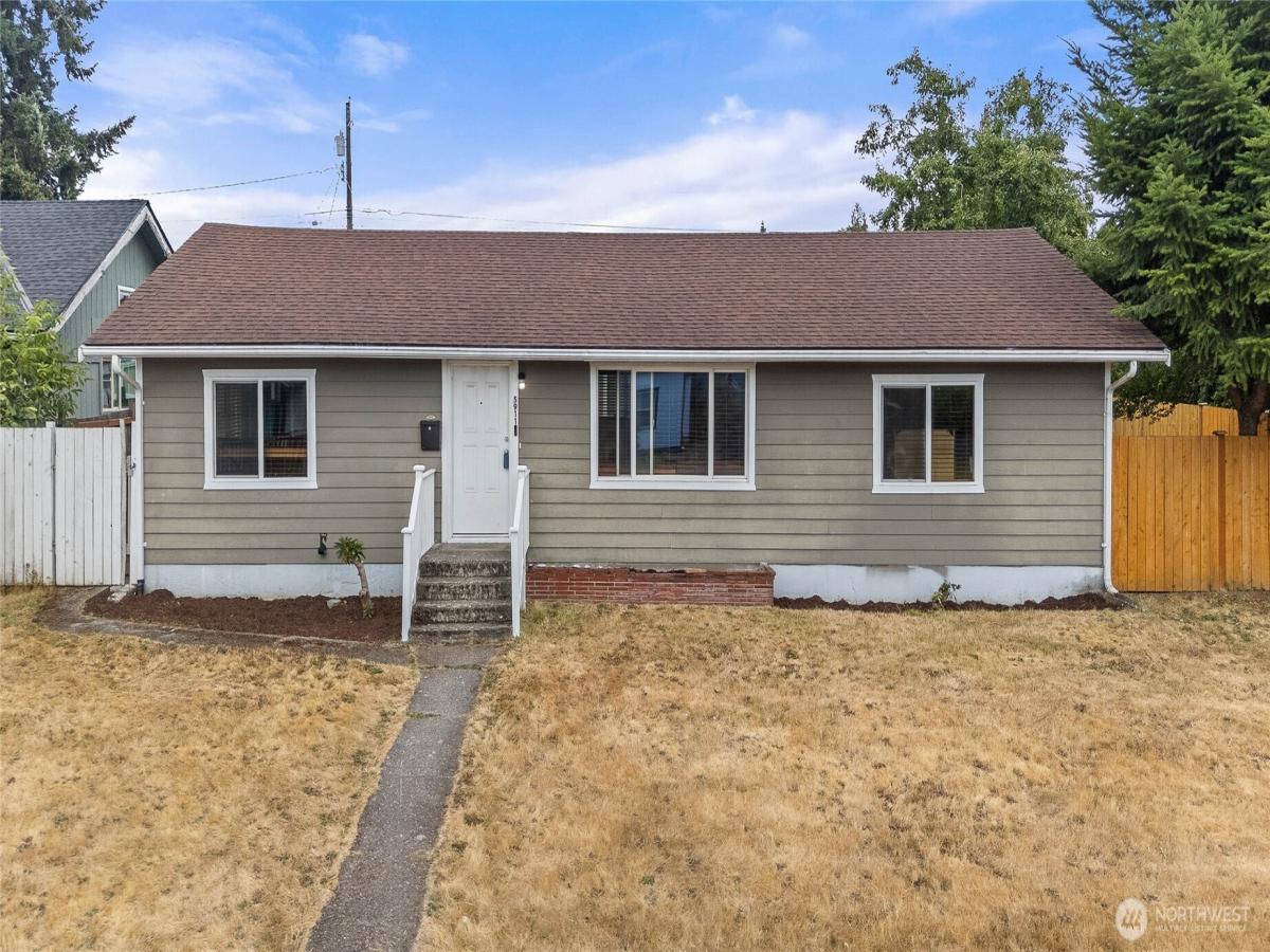 MLS #NWM2574874 image #0
